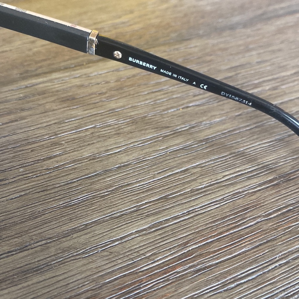 Burberry frames - Picture 2 of 4